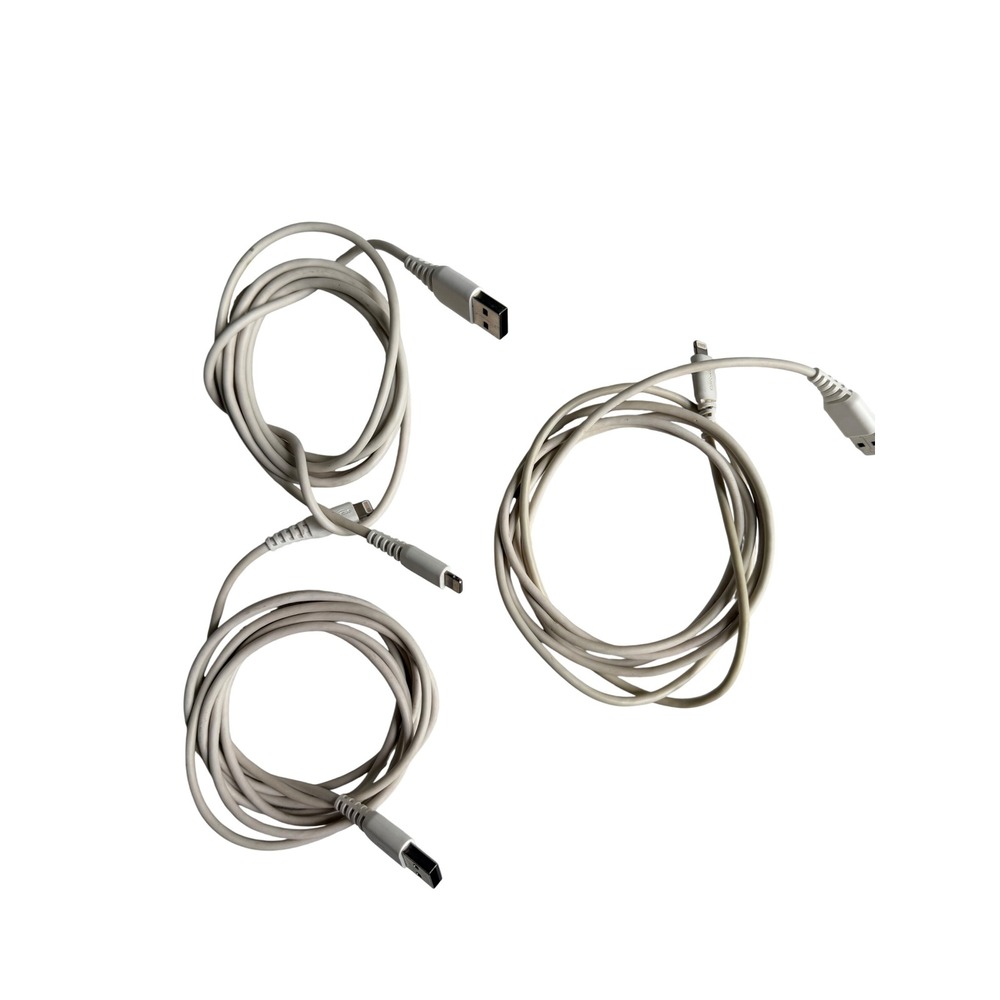 Amazon Basics Lightning to USB A 6ft Charging Cable 3Pack White
